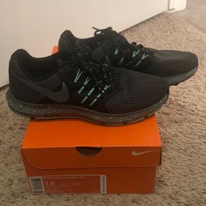 Nike Women’s Run Swift SE